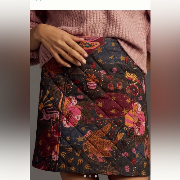 🌺NWT FARM Rio printed quilted mini skirt XS - Picture 1 of 4